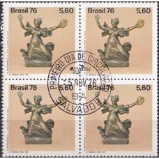 QC0966.03-QUADRA EVOLUÇÃO DA ESCULTURA NO BRASIL, A DANÇA - 1976 - CPD SALVADOR