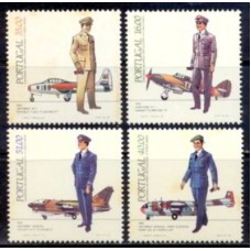 POR1600N-SÉRIE UNIFORMES MILITARES PORTUGUESES II - FORÇA AÉREA - PORTUGAL - 1984 - N